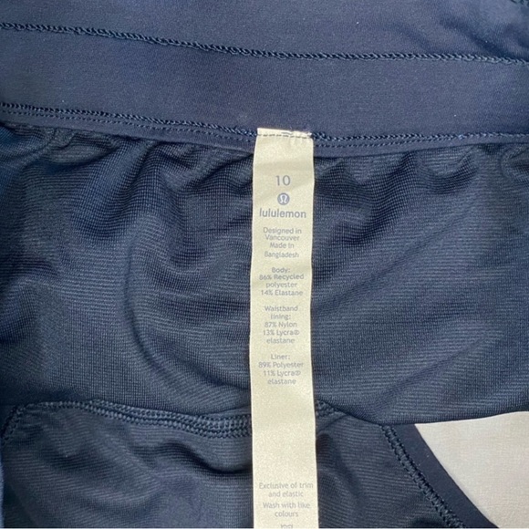 Lululemon Track Short V 4’ Tidal Multi Size 10 - Picture 4 of 5